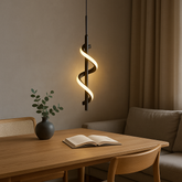 Lustre Pendente Espiral Noir – Moderno e Sofisticado