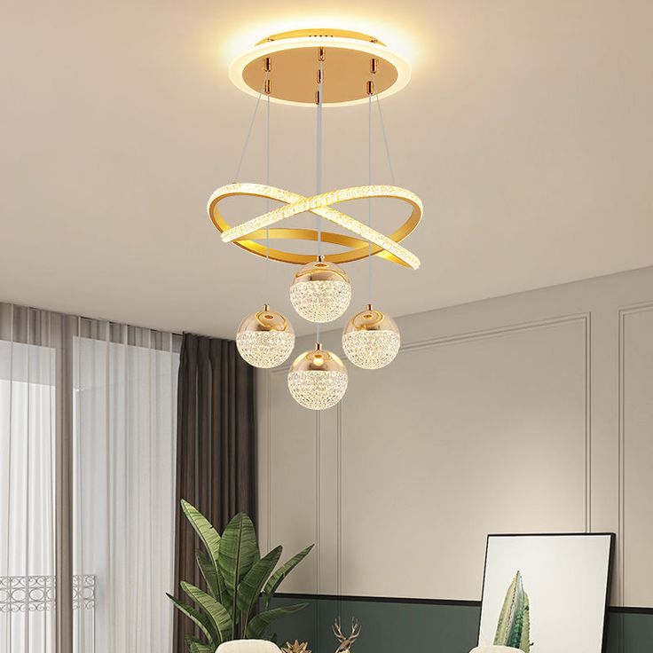 Lustre Círculo de Luxo  Aro Infinito Dourado - 3 Esferas